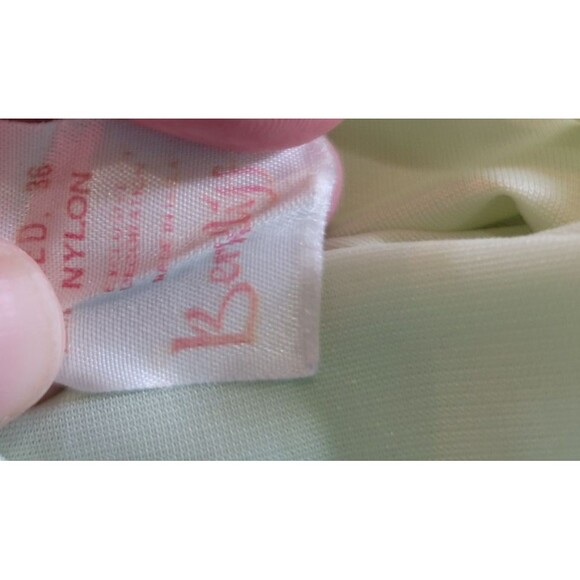 Vintage 60s Berkliff Lace front Nightgown Nightie Nylon Lingerie Sz Med 36 - Picture 11 of 12